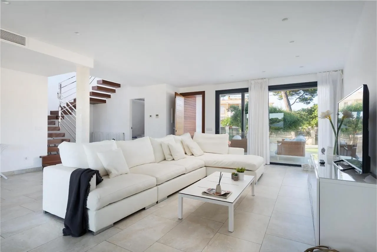 Villa Casa Marian For 8 With Swimming Pool, Garden And Close To Beach Can Picafort  0*, Can Picafort (Mallorca)