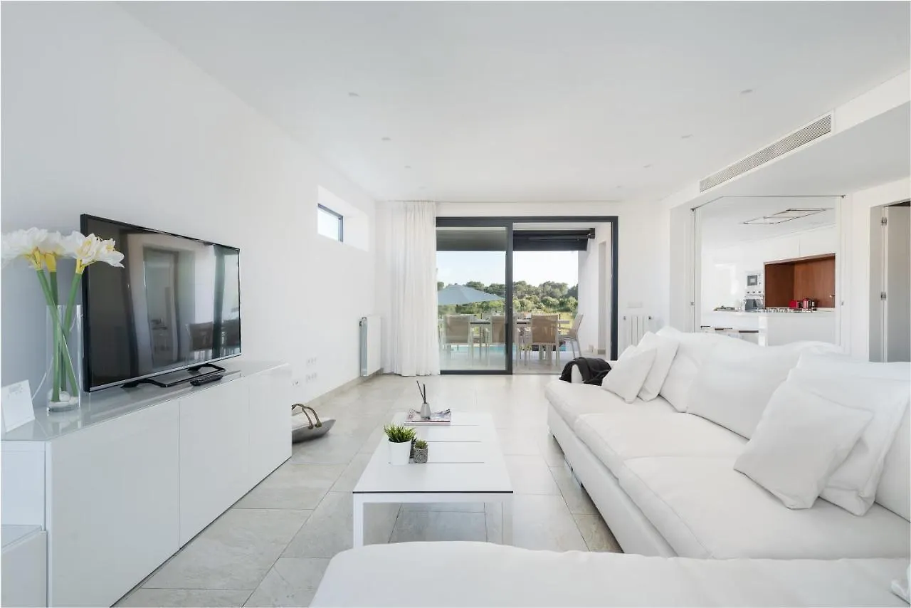 Villa Casa Marian For 8 With Swimming Pool, Garden And Close To Beach Can Picafort  Can Picafort (Mallorca)