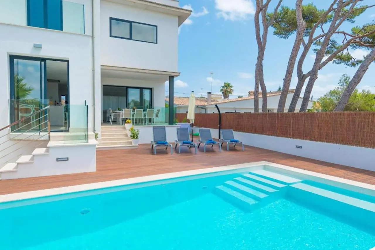 Villa Casa Marian For 8 With Swimming Pool, Garden And Close To Beach Can Picafort
