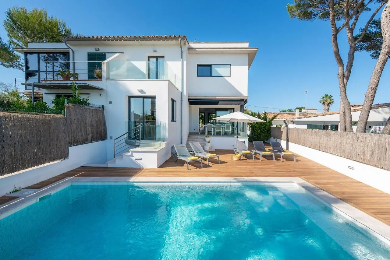 Villa Casa Marian For 8 With Swimming Pool, Garden And Close To Beach Can Picafort